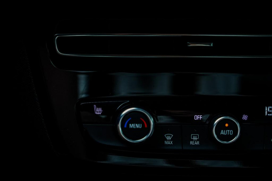 Opel Mokka Electric Elegance 50-kWh 11kw bl. / Winterpakket / Driver Assistance / Navi / 1e Eig