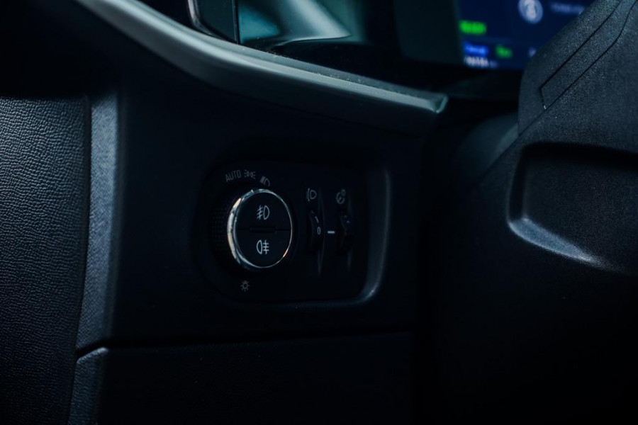 Opel Mokka Electric Elegance 50-kWh 11kw bl. / Winterpakket / Driver Assistance / Navi / 1e Eig