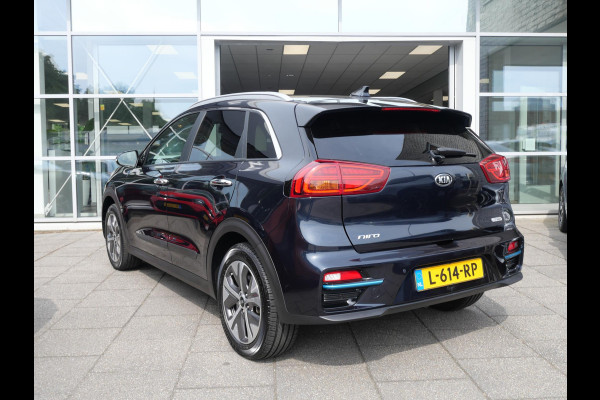 Kia e-Niro ExecutiveLine 64 kWh | SOH 95,1% | Trekhaak | Schuif-kanteldak | Stoelverwarming-ventilatie | Keyless | Navi | Carplay |
