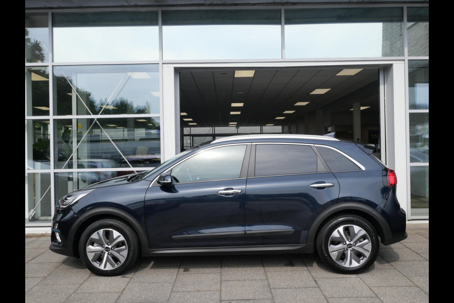 Kia e-Niro ExecutiveLine 64 kWh | SOH 95,1% | Trekhaak | Schuif-kanteldak | Stoelverwarming-ventilatie | Keyless | Navi | Carplay |