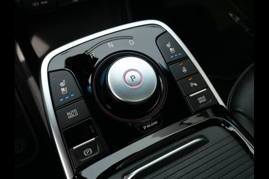 Kia e-Niro ExecutiveLine 64 kWh | SOH 95,1% | Trekhaak | Schuif-kanteldak | Stoelverwarming-ventilatie | Keyless | Navi | Carplay |