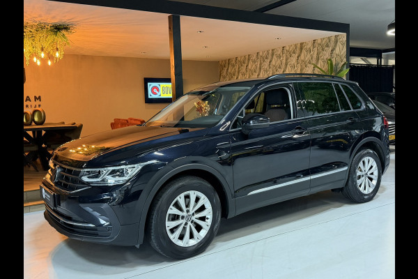 Volkswagen Tiguan 1.5 TSI Life Business Facelift|Virtual Cockpit|IQ.Light|ACC|CarPlay|Camera|Keyless|Elektr. Achterklep|Rijklaar