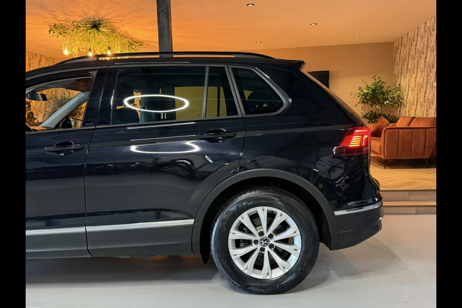 Volkswagen Tiguan 1.5 TSI Life Business Facelift|Virtual Cockpit|IQ.Light|ACC|CarPlay|Camera|Keyless|Elektr. Achterklep|Rijklaar
