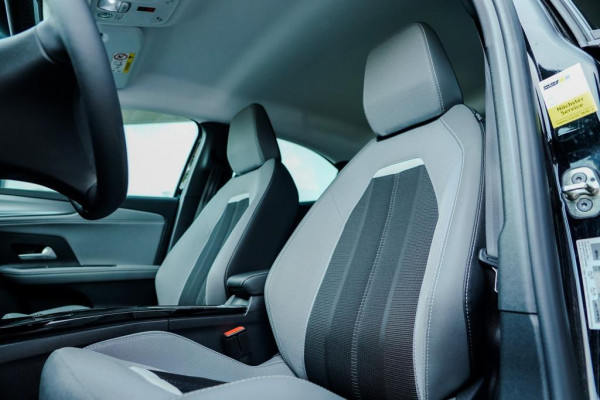 Opel Mokka-e Edition 50 kWh / Warmtepomp / Adaptive Cruise / 1 Eigenaar