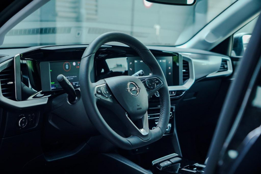 Opel Mokka-e Edition 50 kWh / Warmtepomp / Adaptive Cruise / 1 Eigenaar