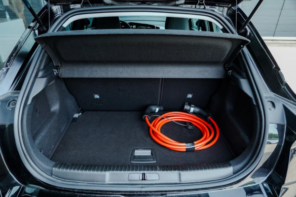 Opel Mokka-e Edition 50 kWh / Warmtepomp / Adaptive Cruise / 1 Eigenaar