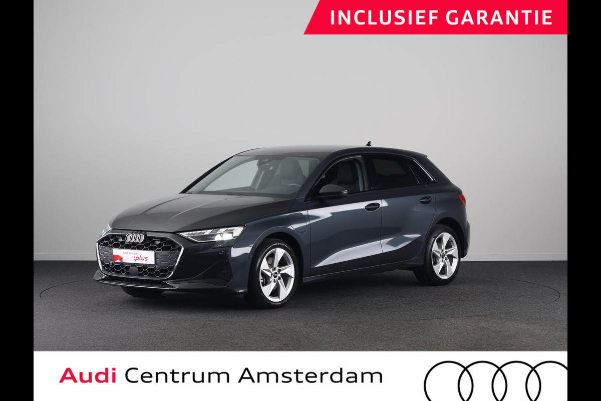 Audi A3 Sportback 40 TFSI e Advanced edition 204 pk S-tronic | Private Lease € 642,00 per maand* | Verlengde garantie | Navigatie | Parkeersensoren (Park assist) | Achteruitrijcamera | Adaptieve cruise control |
