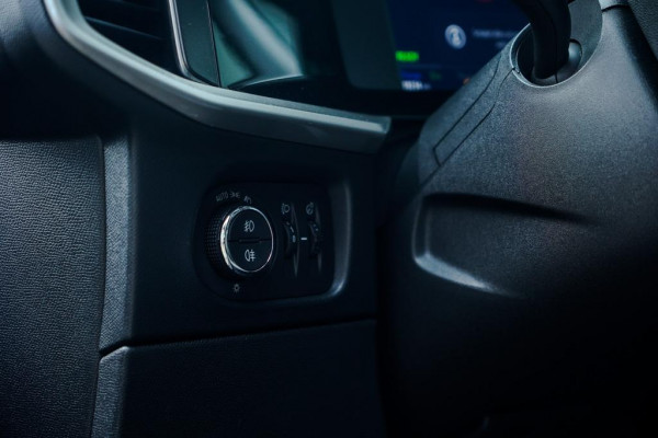 Opel Mokka-e Edition 50 kWh / Warmtepomp / Adaptive Cruise / 1 Eigenaar