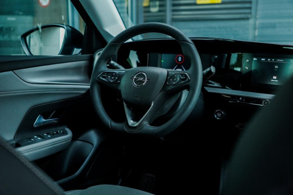 Opel Mokka-e Edition 50 kWh / Warmtepomp / Adaptive Cruise / 1 Eigenaar