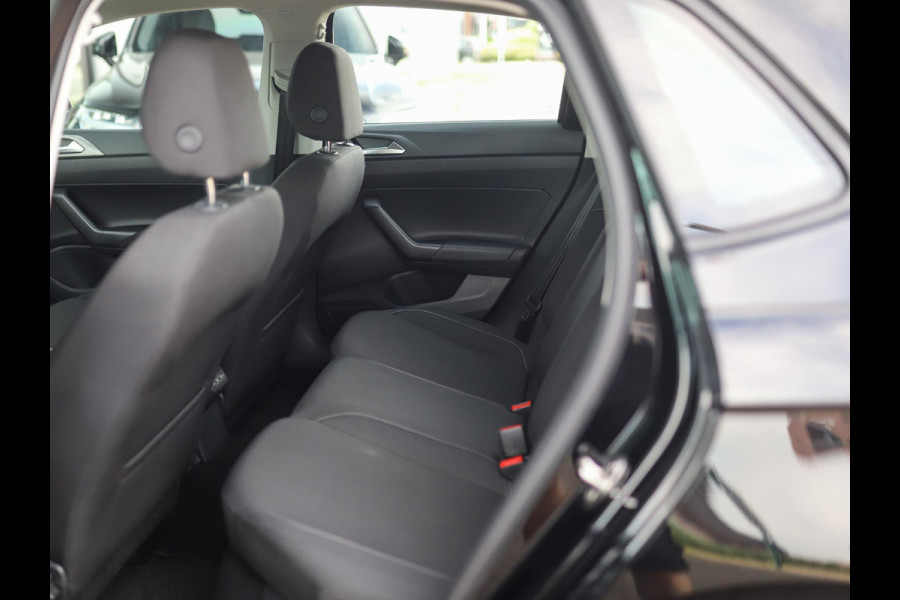 Volkswagen Polo 1.0 MPI Comfortline | Carplay | PDC | Navi