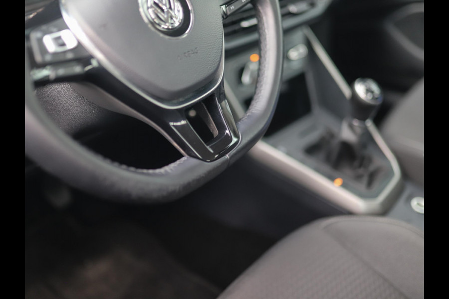 Volkswagen Polo 1.0 MPI Comfortline | Carplay | PDC | Navi