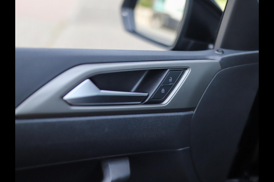 Volkswagen Polo 1.0 MPI Comfortline | Carplay | PDC | Navi