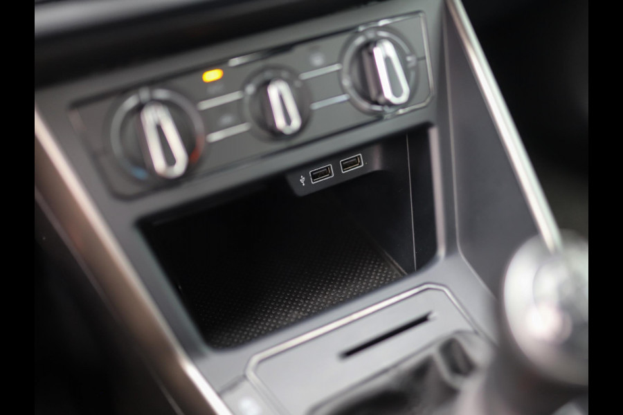Volkswagen Polo 1.0 MPI Comfortline | Carplay | PDC | Navi