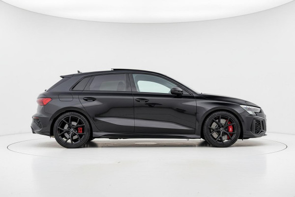 Audi A3 Sportback 2.5 TFSI RS 3 quattro |530pk|Pano|Carbon|Matrix