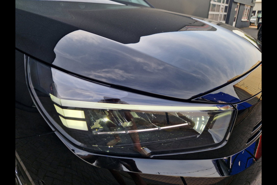 Opel Corsa 1.2 EAT8 101PK Black on Black /Led /Camera