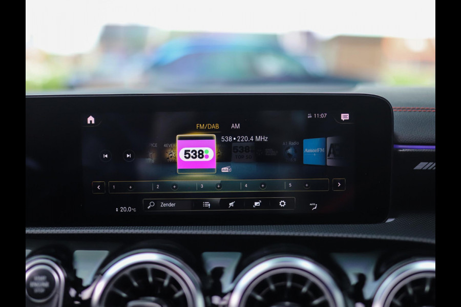 Mercedes-Benz CLA-Klasse Shooting Brake AMG 45 S 4MATIC+ | Designo | 360° Camera | Pano