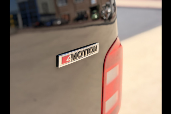 Volkswagen Transporter L2H1 DC 150PK 4Motion DSG 2x schuifdeur