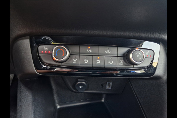 Opel Corsa 1.2 EAT8 101PK Black on Black /Led /Camera