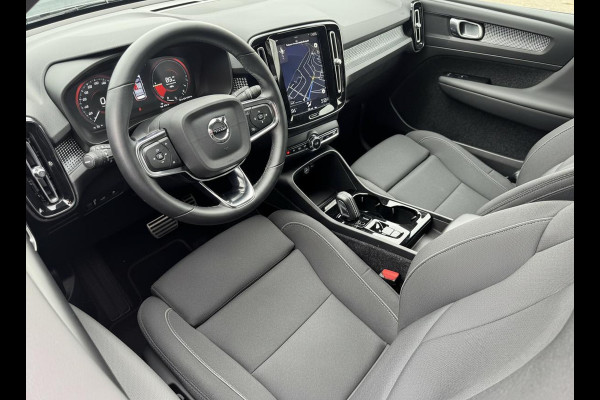 Volvo XC40 1.5 T4 Recharge Inscription Expression | Trekhaak! | Rijklaar geleverd incl 12 maanden BOVAG garantie! |