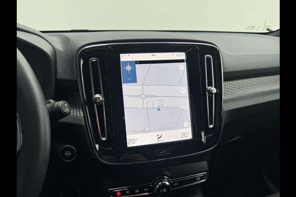 Volvo XC40 1.5 T4 Recharge Inscription Expression | Trekhaak! | Rijklaar geleverd incl 12 maanden BOVAG garantie! |