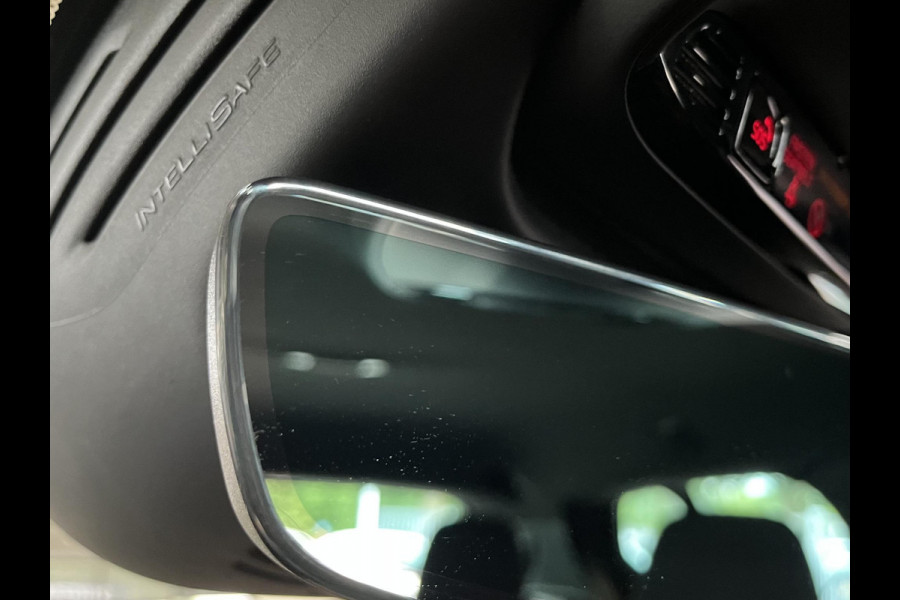 Volvo XC40 1.5 T4 Recharge Inscription Expression | Trekhaak! | Rijklaar geleverd incl 12 maanden BOVAG garantie! |