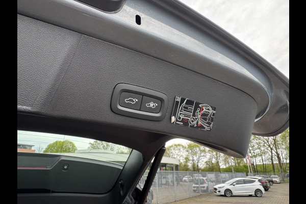 Volvo XC40 1.5 T4 Recharge Inscription Expression | Trekhaak! | Rijklaar geleverd incl 12 maanden BOVAG garantie! |