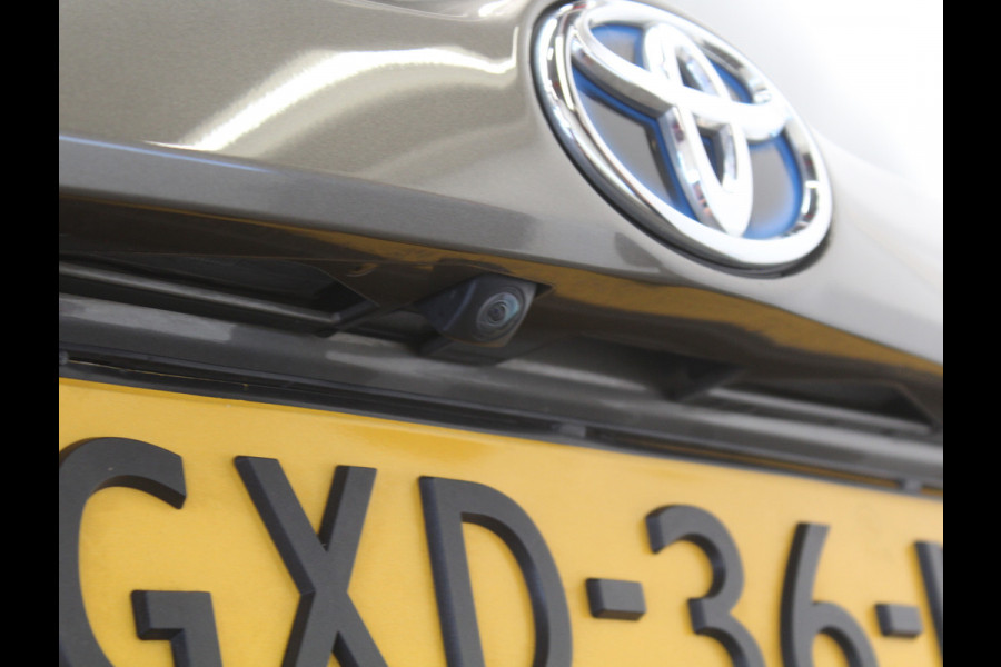 Toyota RAV4 2.5 Hybrid Dynamic LEER | NAVI | 360CAMERA | LMV17 | CLIMATE | STOEL/STUURVERW | LED | DAB | ADAPCRUISE