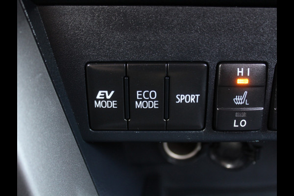Toyota RAV4 2.5 Hybrid Dynamic LEER | NAVI | 360CAMERA | LMV17 | CLIMATE | STOEL/STUURVERW | LED | DAB | ADAPCRUISE