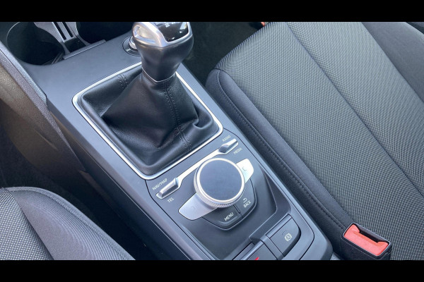Audi Q2 30 TFSI 110pk Pro Line | Clima | Pdc | App connect | Led