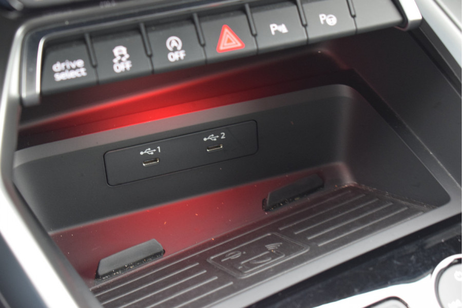 Audi S3 Sportback 2.0 TFSI 310pk Quattro | Pano | Head-Up | B&O | Camera