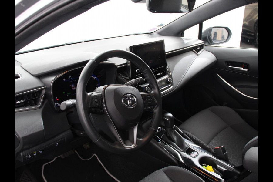 Toyota Corolla Touring Sports 1.8 Automaat Hybrid Business Camera Climate Control Cruise Control Lichtmetalen Velgen Led Parkeersensoren Navigatie Apple Carplay/ Android Auto