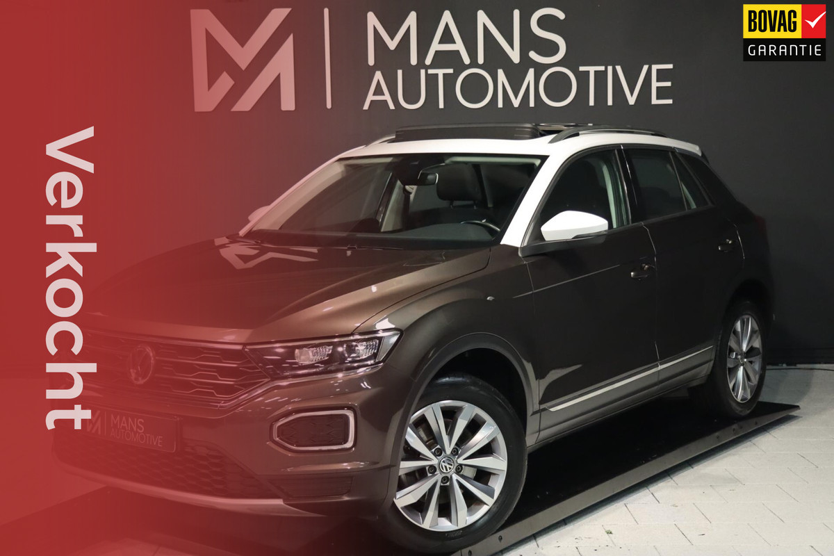 Volkswagen T-Roc 1.5 TSI / PANODAK / BOVAG / CAMERA / CARPLAY / STUUR+STOELVERW