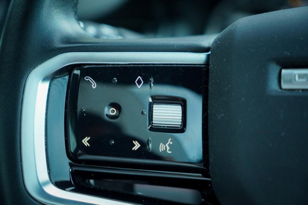 Land Rover Discovery Sport P300e 1.5 R-Dynamic HSE / Pano / Trekhaak / Dealer Ond / 1 Eig / Meridian Surround