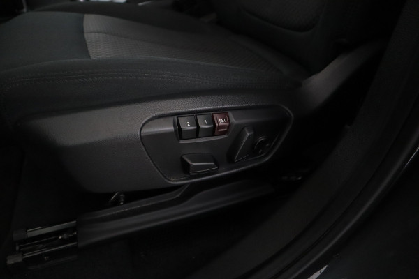 BMW X1 sDrive20i High Executive 192 PK! Navigatie, Stoelverwarming