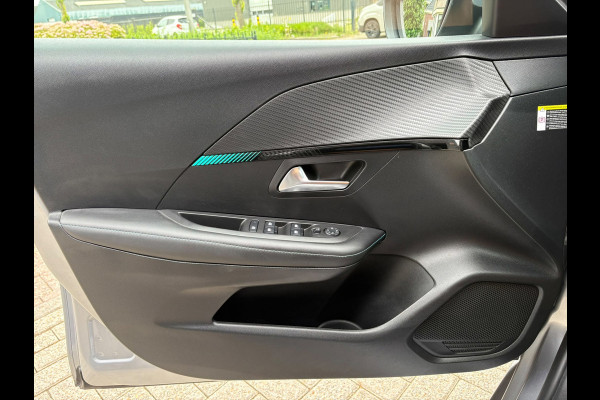 Peugeot 208 1.2 PureTech Allure Pack GARANTIE!, Groot NAVI, DIGITAAL DASH!