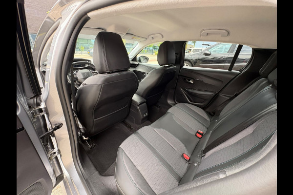 Peugeot 208 1.2 PureTech Allure Pack GARANTIE!, Groot NAVI, DIGITAAL DASH!