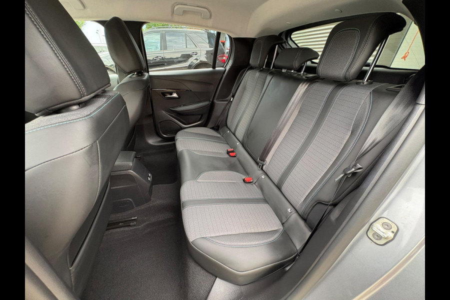 Peugeot 208 1.2 PureTech Allure Pack GARANTIE!, Groot NAVI, DIGITAAL DASH!