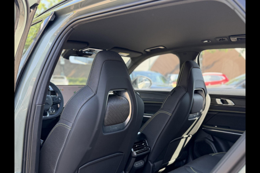 Lynk & Co 01 1.5 Core NIEUW MODEL!| VAN: 36.900,- VOOR 34.440,- UW WKVOORDEEL: 2.460,- | FABRIEKSGARANTIE T/M 2030! | CAMERA| STOELVERWARMING
