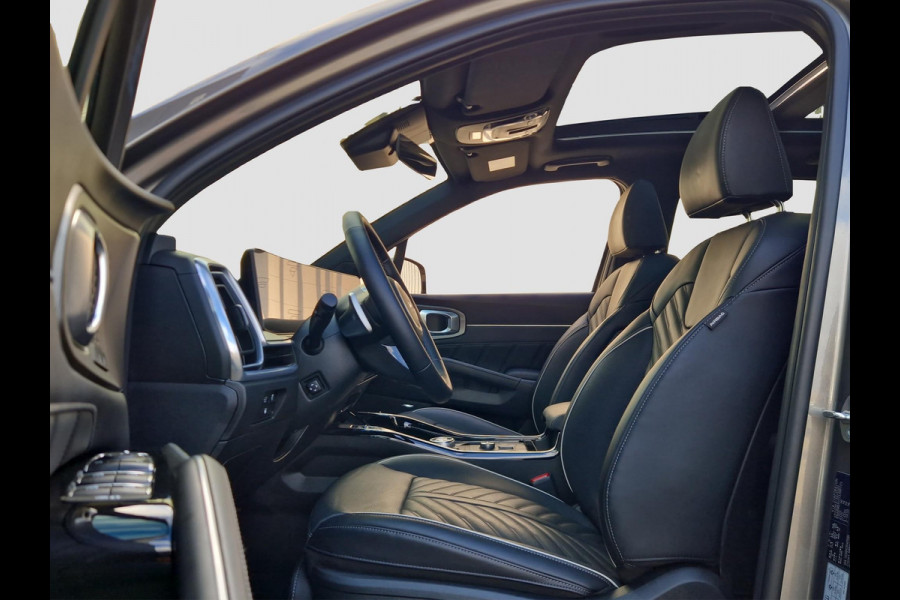Kia Sorento 1.6 T-GDi Plug-in Hybrid 4WD ExecutiveLine 7p | Pano | Dodehoek Camera | Massage | LED | Leder |