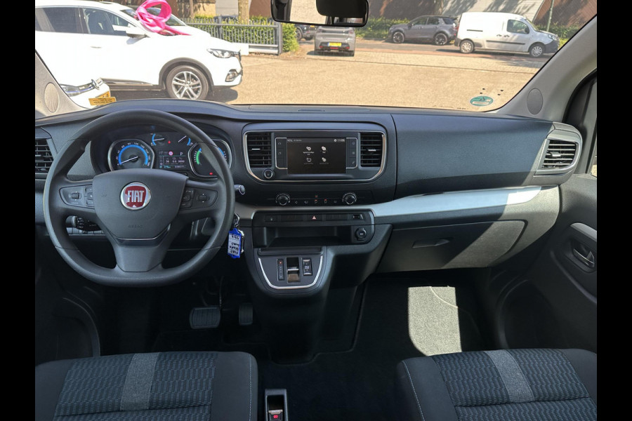 Fiat e-Ulysse L2 75kWh INCL. BTW! VAN: 35.900,- VOOR: 32.877,- UW WKVOORDEEL: 3.023,- | RIJKLAARPRIJS INCL. 12 MND BOVAG | 8 PERSOONS | AIRCO | CARPLAY