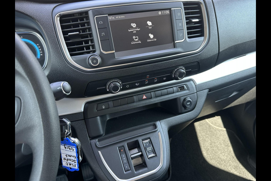Fiat e-Ulysse L2 75kWh INCL. BTW! VAN: 35.900,- VOOR: 32.877,- UW WKVOORDEEL: 3.023,- | RIJKLAARPRIJS INCL. 12 MND BOVAG | 8 PERSOONS | AIRCO | CARPLAY