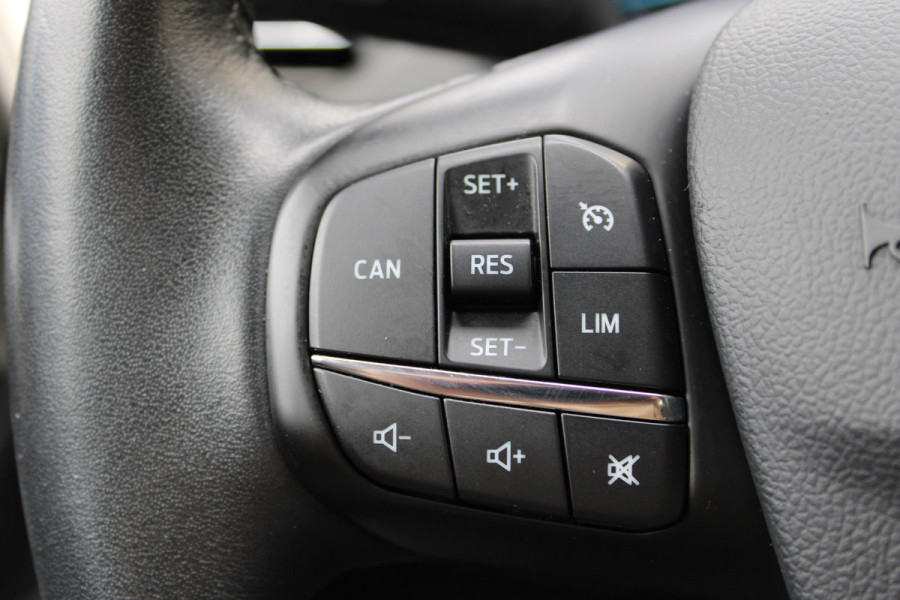 Ford FOCUS Wagon 1.0 EcoBoost Titanium Business | Trekhaak | Origin NL | Parkeersensor voor + achter | Carplay