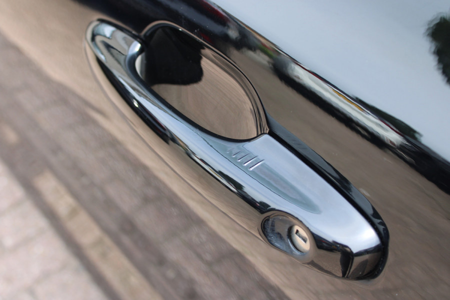 Ford FOCUS Wagon 1.0 EcoBoost Titanium Business | Trekhaak | Origin NL | Parkeersensor voor + achter | Carplay
