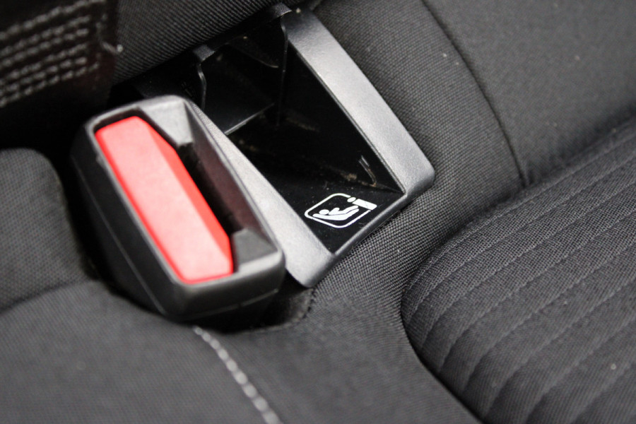 Ford FOCUS Wagon 1.0 EcoBoost Titanium Business | Trekhaak | Origin NL | Parkeersensor voor + achter | Carplay