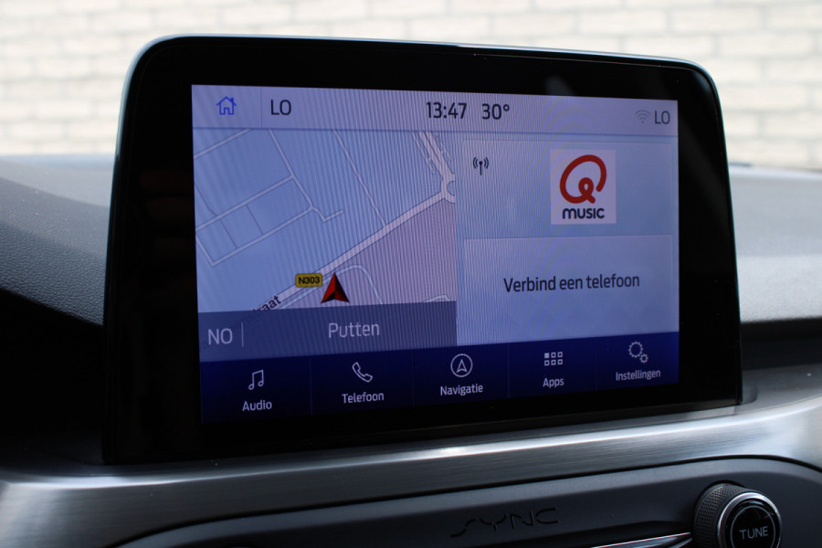 Ford FOCUS Wagon 1.0 EcoBoost Titanium Business | Trekhaak | Origin NL | Parkeersensor voor + achter | Carplay