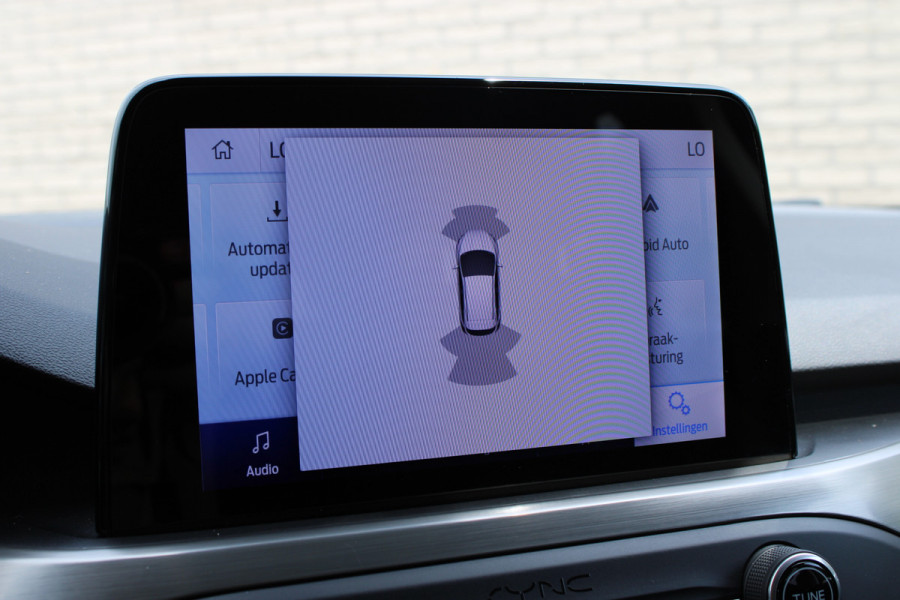 Ford FOCUS Wagon 1.0 EcoBoost Titanium Business | Trekhaak | Origin NL | Parkeersensor voor + achter | Carplay