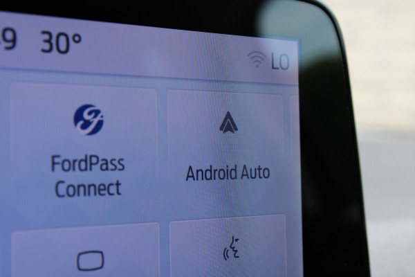 Ford FOCUS Wagon 1.0 EcoBoost Titanium Business | Trekhaak | Origin NL | Parkeersensor voor + achter | Carplay