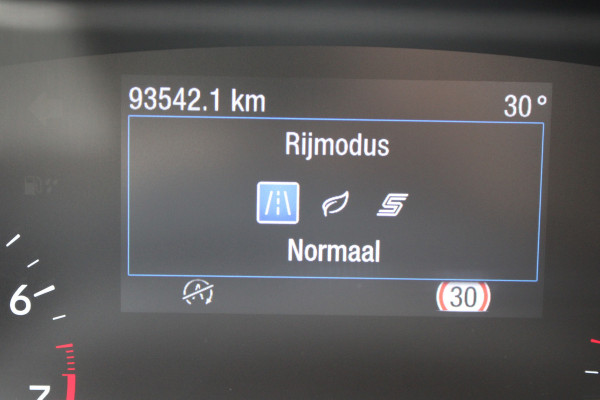 Ford FOCUS Wagon 1.0 EcoBoost Titanium Business | Trekhaak | Origin NL | Parkeersensor voor + achter | Carplay