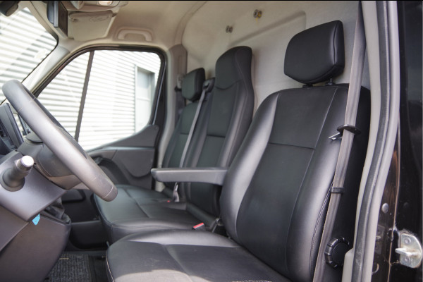 Renault Master 2.3 dCi L1H1 150PK, TREKHAAK, CAMERA, NAVI, CRUISE, AIRCO, PARKEERSENSOREN