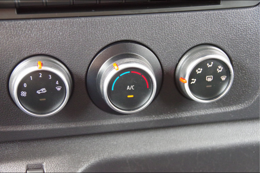 Renault Master 2.3 dCi L1H1 150PK, TREKHAAK, CAMERA, NAVI, CRUISE, AIRCO, PARKEERSENSOREN